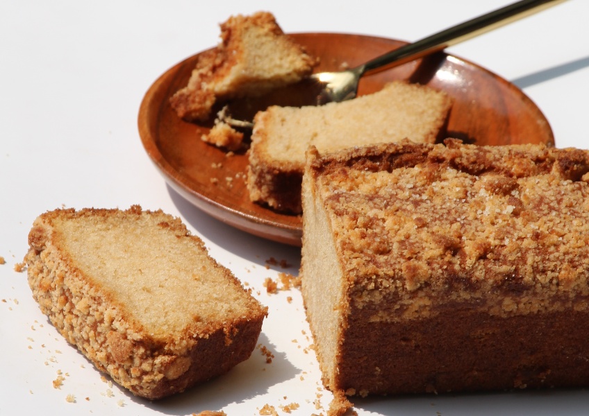 Cinnamon Crumble Loaf Cake from Butter Bakery in Jaipur - High quality image showing product details
